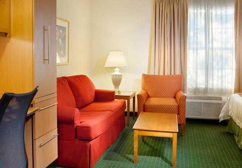 เอ็กซ์เทนเดด สเตย์ อเมริกา - นิวพอร์ต นิวส์ - ยอร์กทาวน์ Hotel นิวพอร์ตนิวส์ ภายนอก รูปภาพ